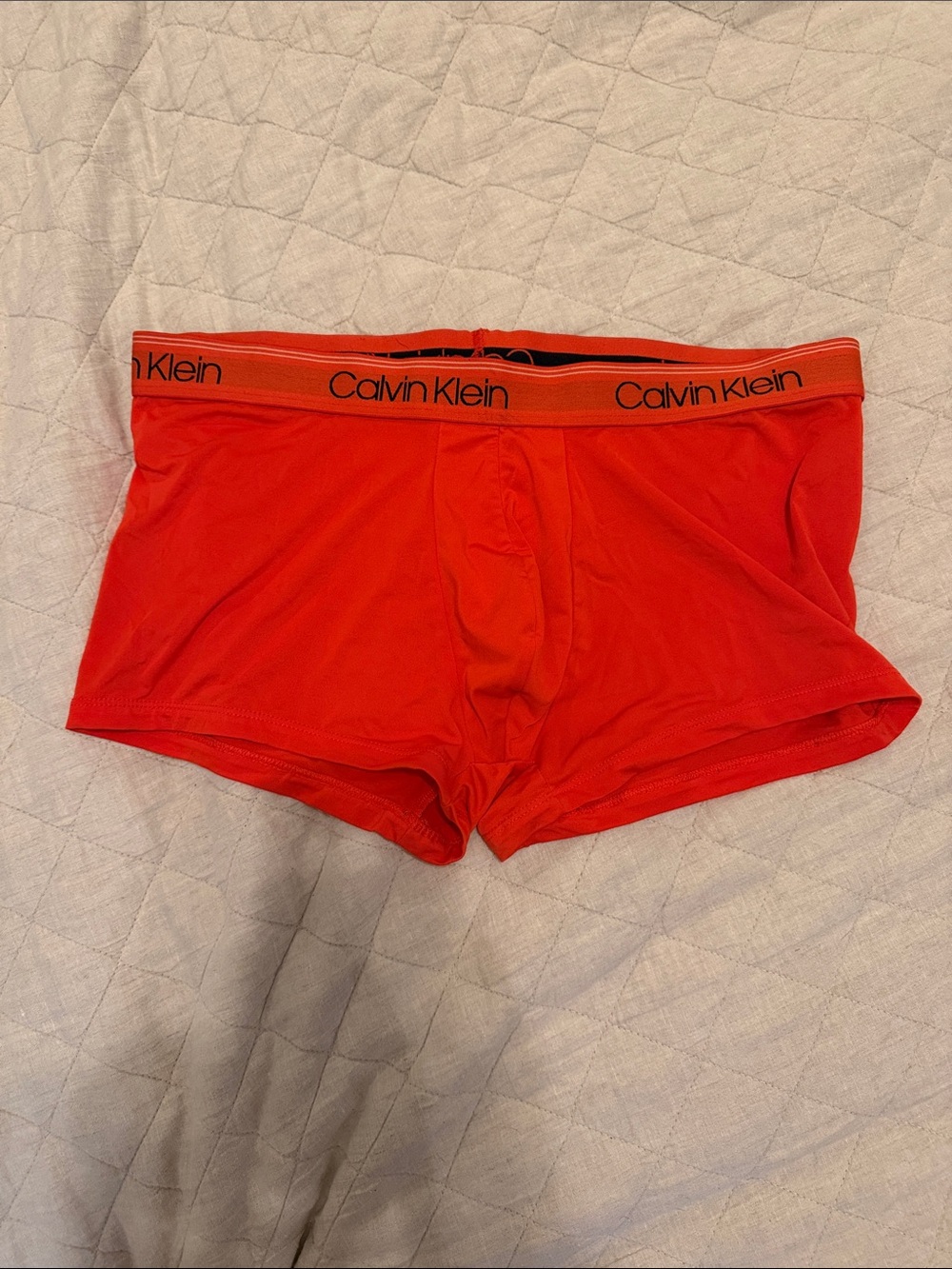 Calvin Klein Men’s Bright Red Boxer Briefs with Logo Waistband
